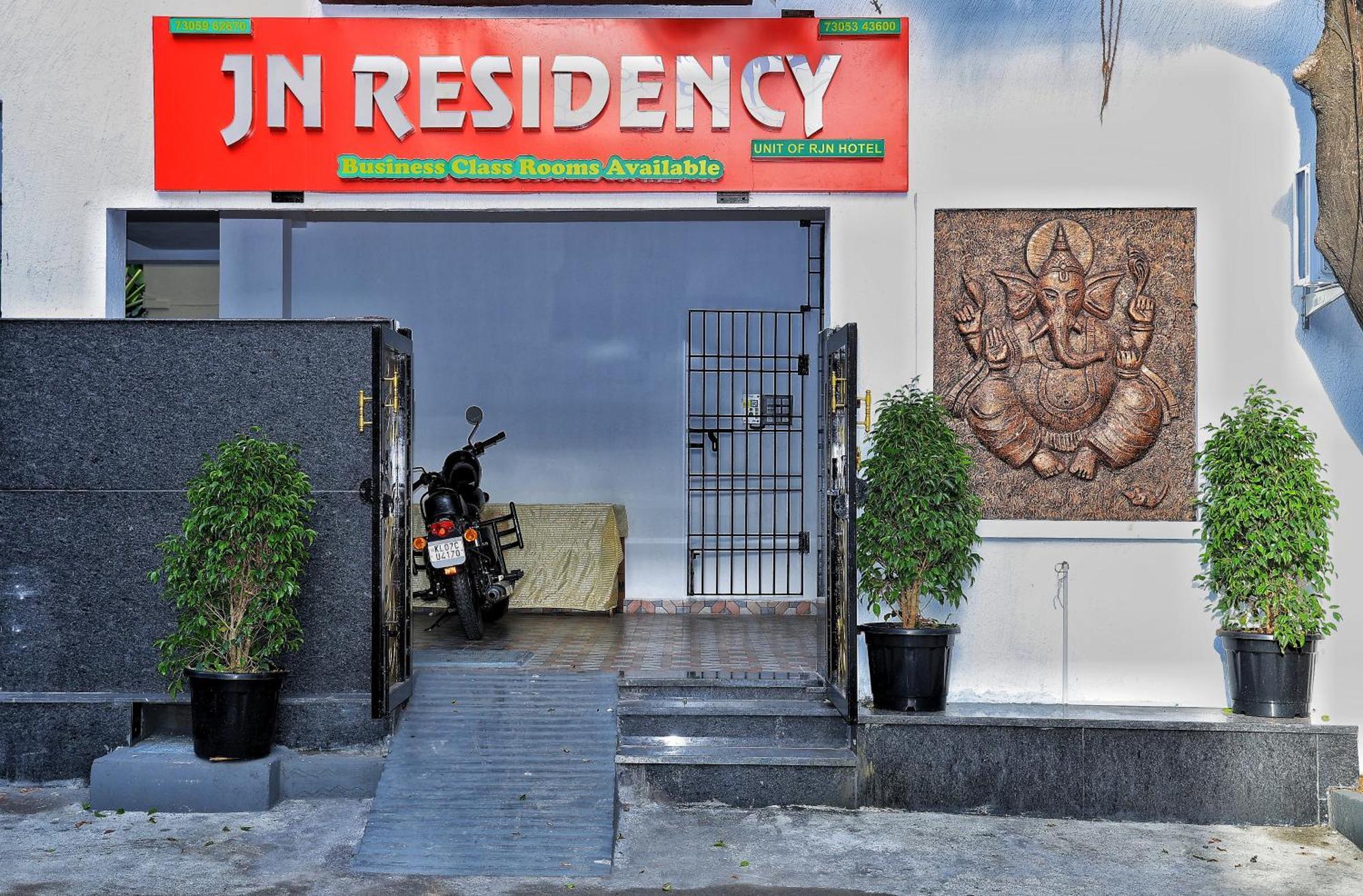 Jn Residency Perungudi Acomodação com café da manhã Chennai Exterior foto
